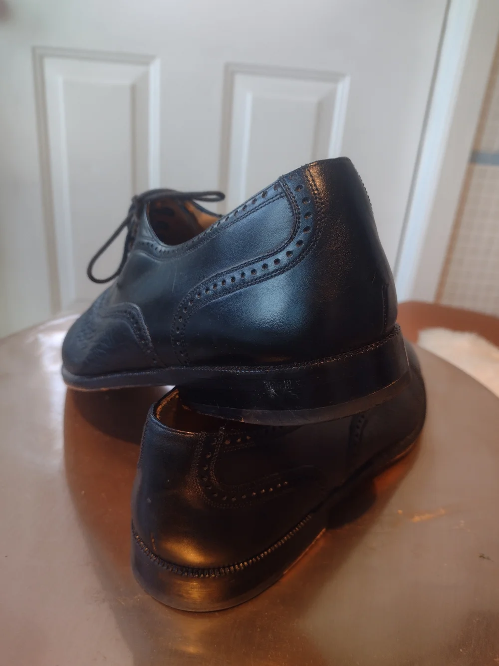 Men's Black Leather Cap-Toe Oxford Shoes